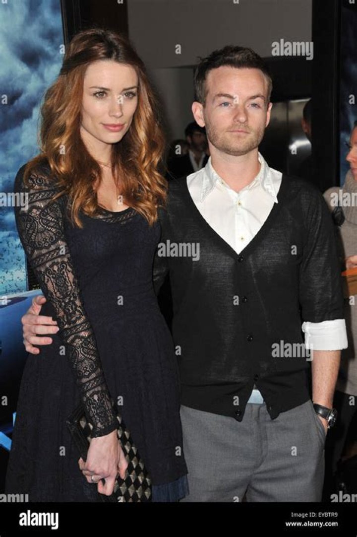 Arielle Vandenberg And Adam Levine's Love Story