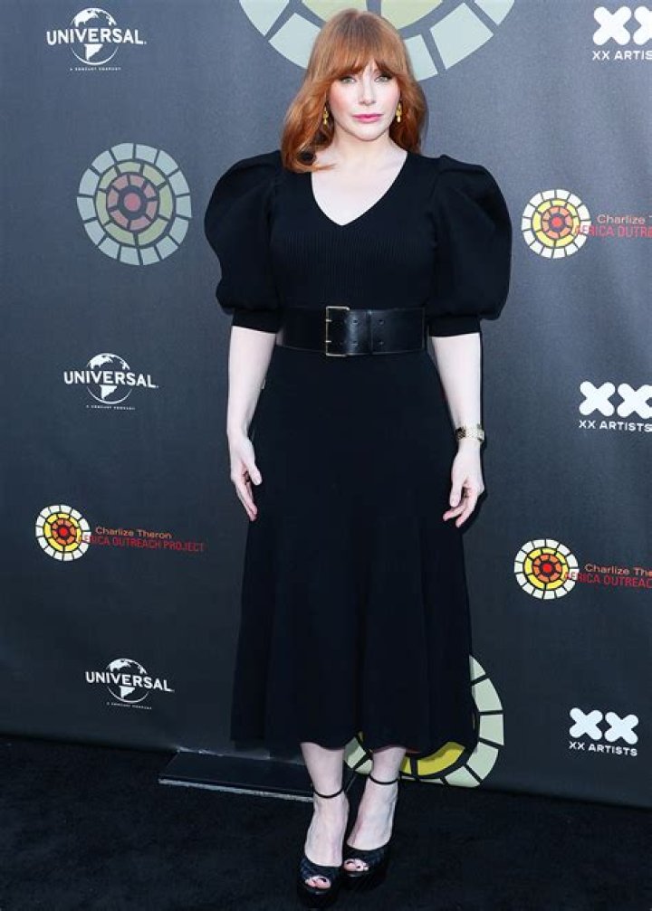 Bryce Dallas Howard: Photos Hollywood Life
