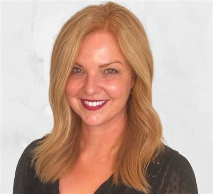 Carrie Beth Van Dyke Bio (Wiki)