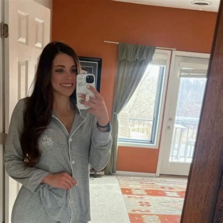 Discover Rae Oakley's OnlyFans: Exclusive Content, Empowering Advocacy