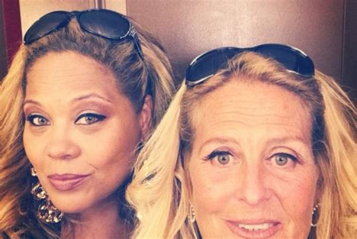 Discover The Parents Of Tara Setmayer