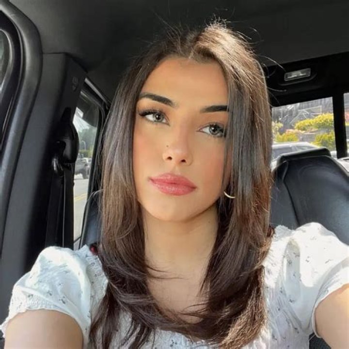 Gal Akbari Net Worth 2024