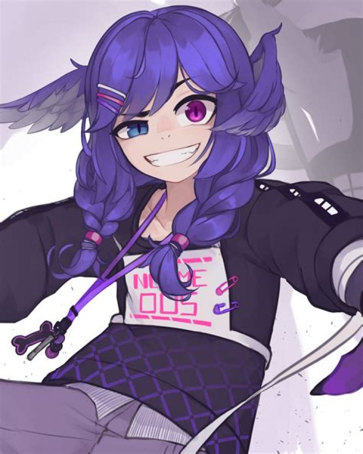 Has Selen Tatsuki Have Done A Face Reveal? Take A Look At A Personal Life Of Virtual YouTuber ·