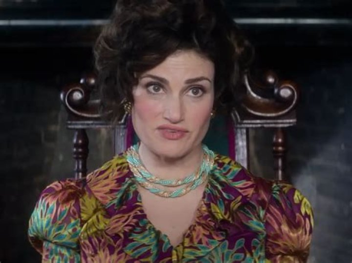 Idina Menzel Net Worth: Career & Lifestyle