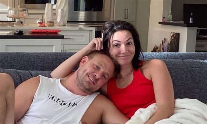 Jason Mesnick's Ex-Wife Hilary in Music Video ·