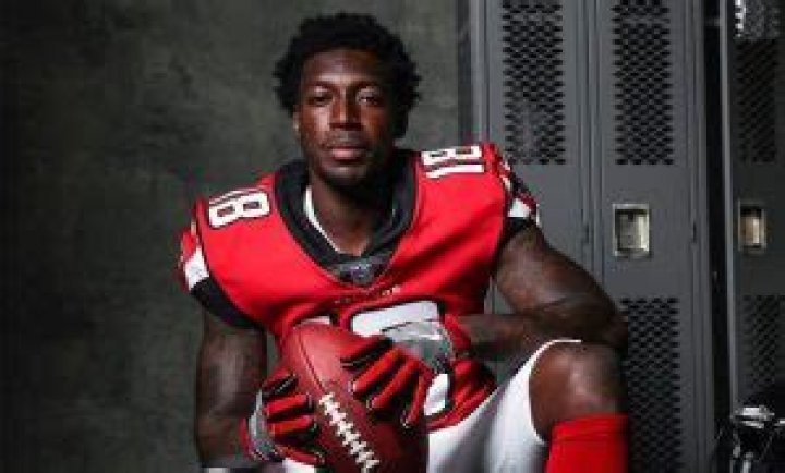 Know About Calvin Ridley; Stats, Age, Brother, Salary, Height, Dating