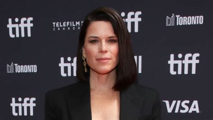 Lorie Campbell- Net Worth, Wiki, Age, Husband, Ethnicity, Height, Career |