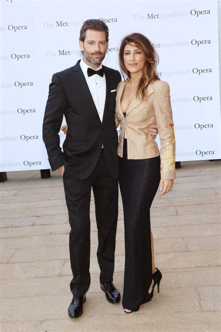 Louis Dowler Model: Bio, Wiki, Age, Height, Wife, Jennifer Esposito, Kate Winslet and Net Worth