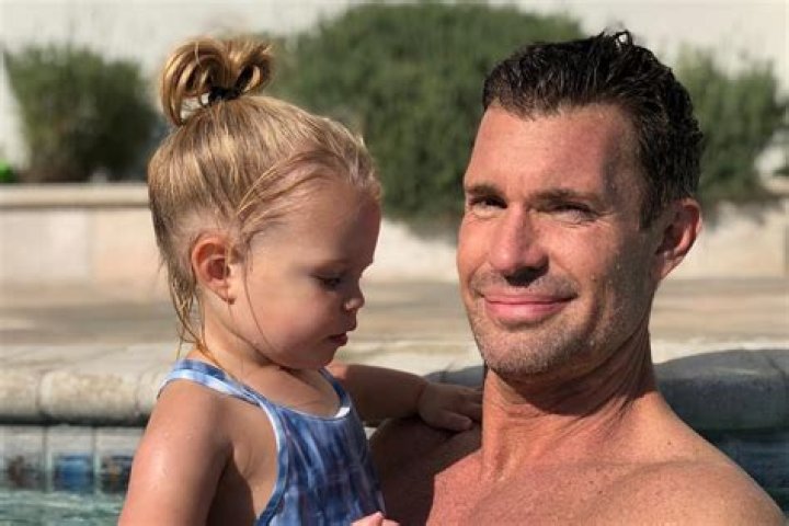 Meet Jeff Lewis' Daughter, Monroe Christine: Uncovering Her World