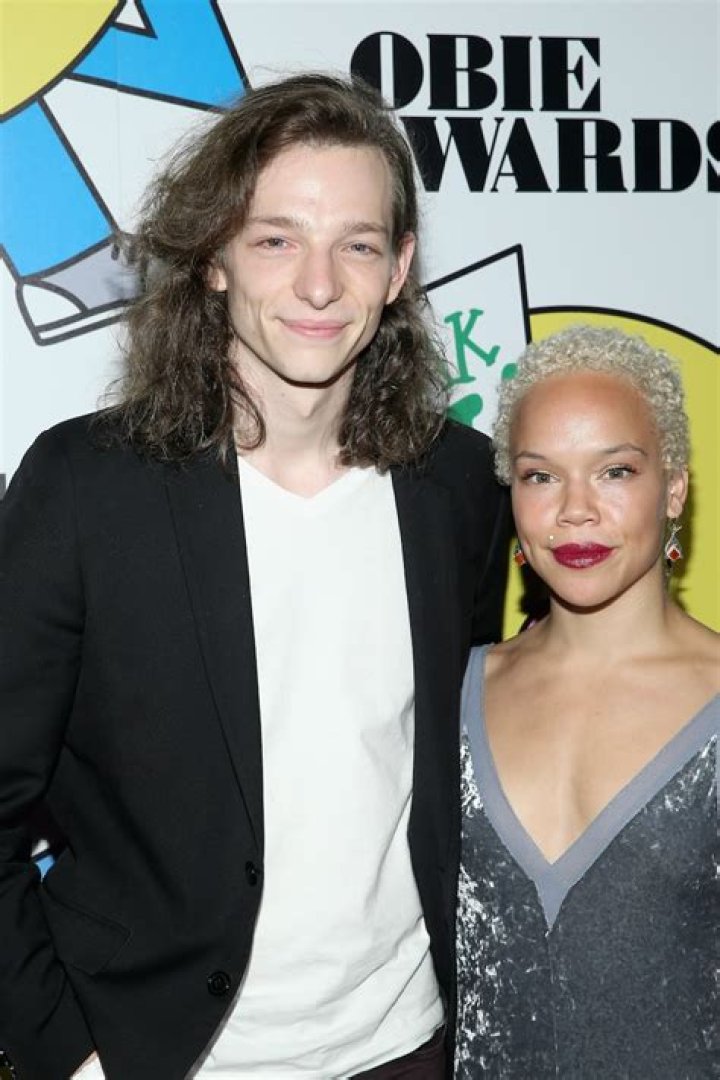 Mike Faist's Girlfriend Revealed: Uncover The Mystery!