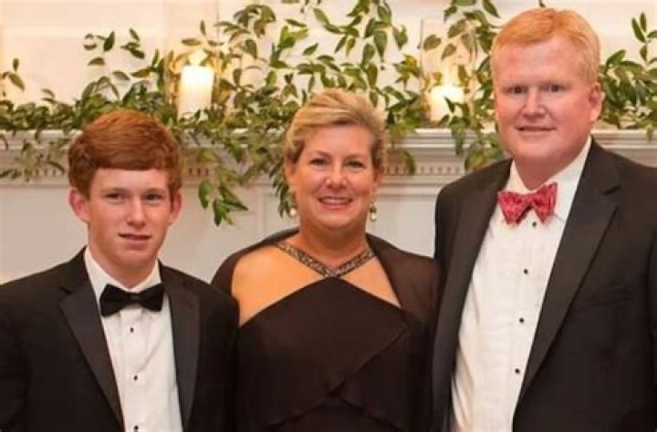 Paul Murdaugh Autopsy Photos Graphic: How Did the Images Leaked?