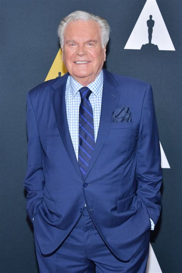 Unveiling Robert Wagner's Net Worth: Secrets And Strategies Revealed