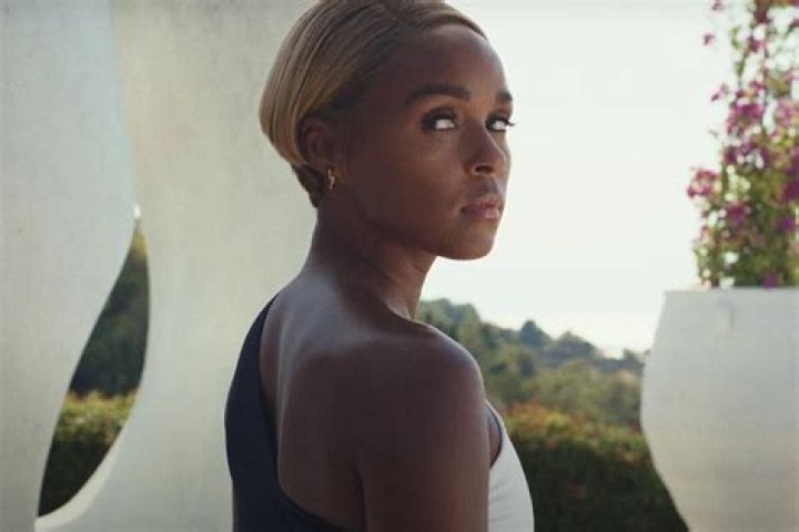 Unveiling The Fortune Of A Talented Actress