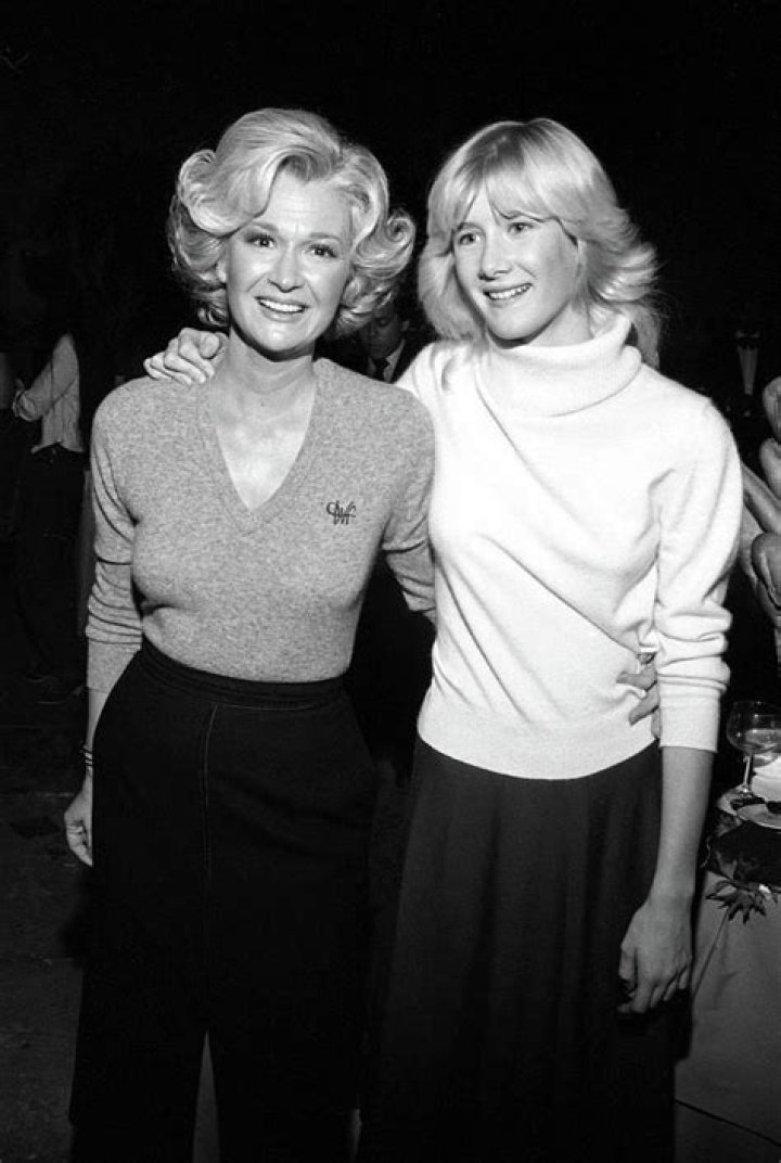 Unveiling The Truth: Diane Ladd's Journey Unveiled