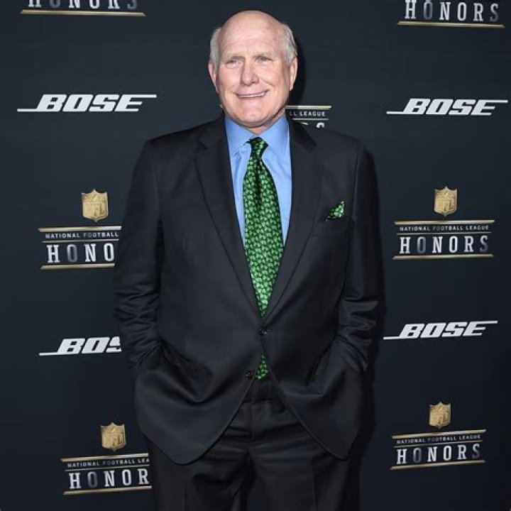 What happened to Terry Bradshaw’s Face And Head? His Recent Surgery