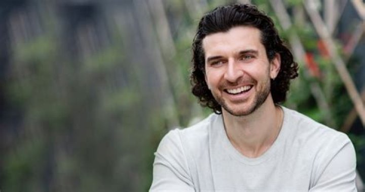 Who Is Dr Aria Psychologist Ex Wife, Emma Welch? Here's What We Know |