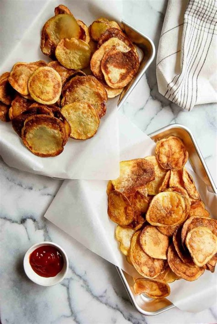 Yukon Chips - Red Robin: Crispy Delights To Elevate Your Dining Experience
